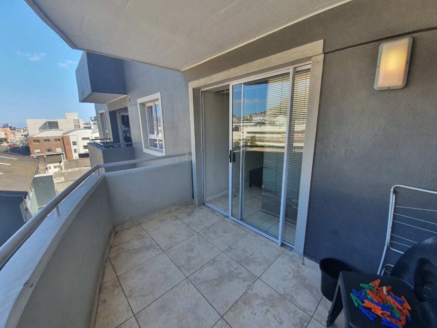 1 Bedroom Property for Sale in Salt River Western Cape